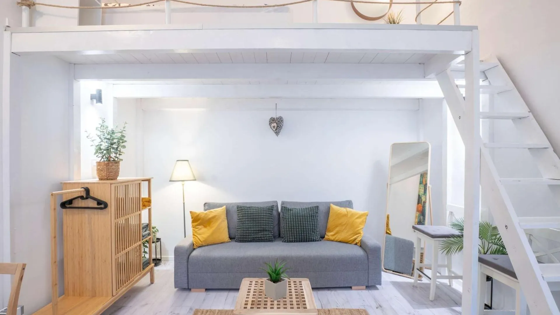 The Almond Loft At Harsfa 31 Apartment Budapest Hungary